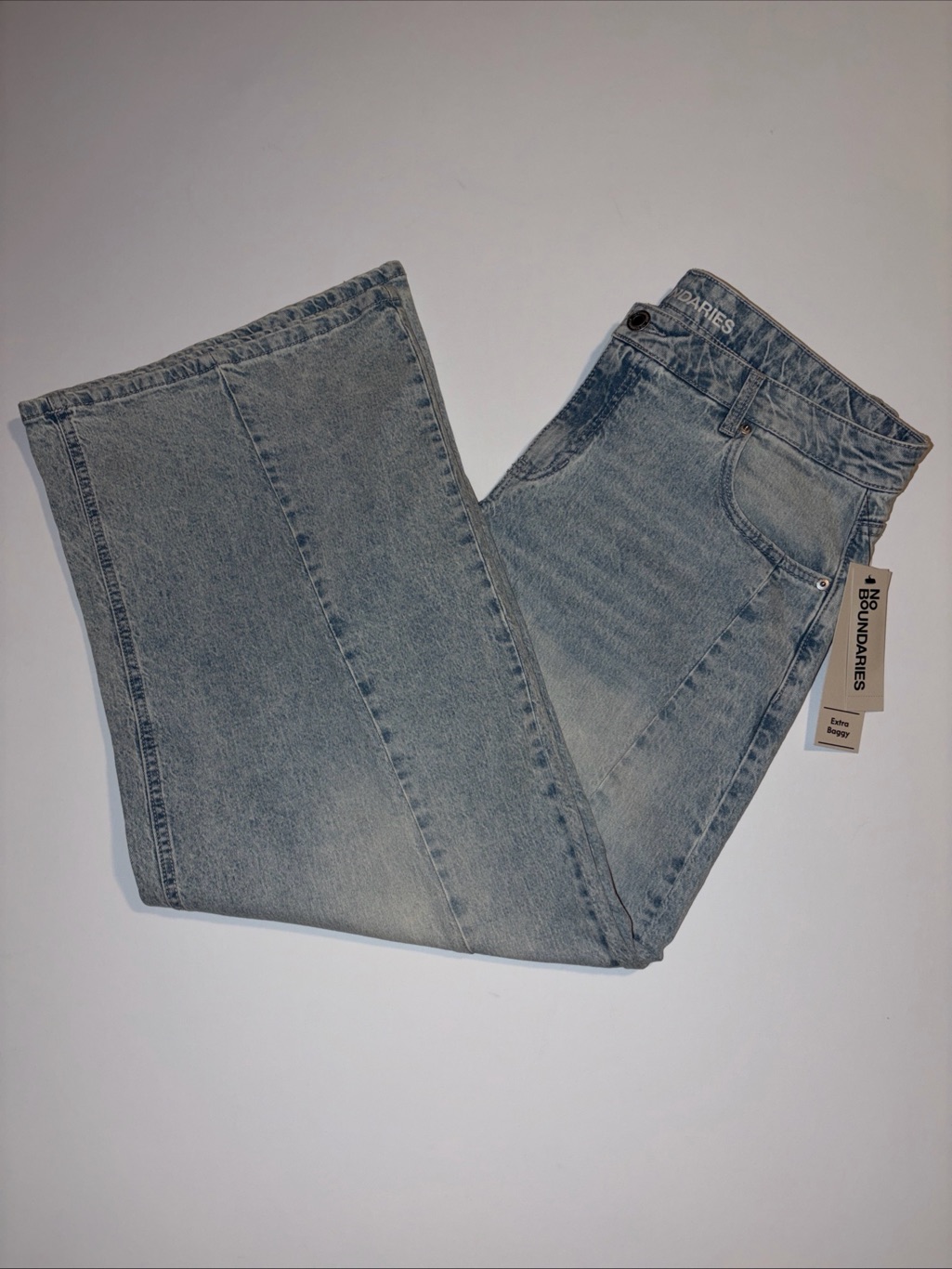 No Boundaries Women's Light Blue Wide Leg Jeans Size 14